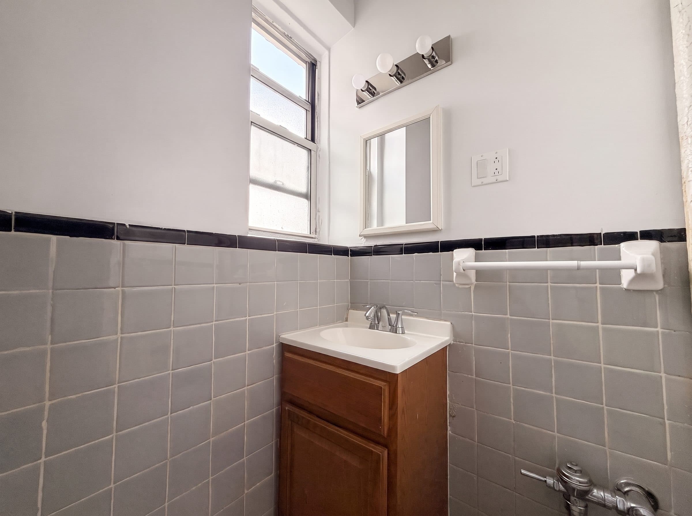 539 85th Street, Apt 3