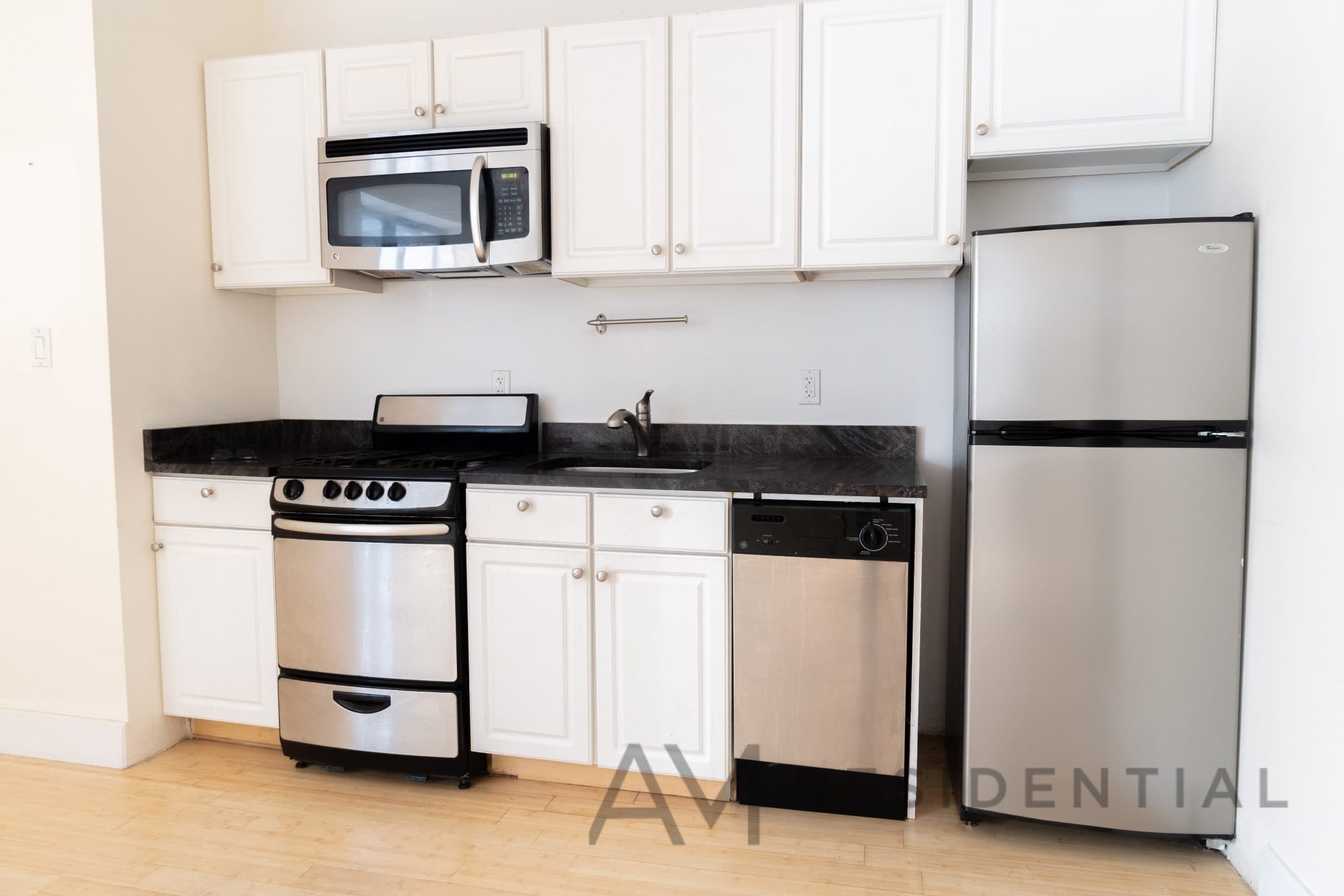 31 Ocean Parkway, Apt 25