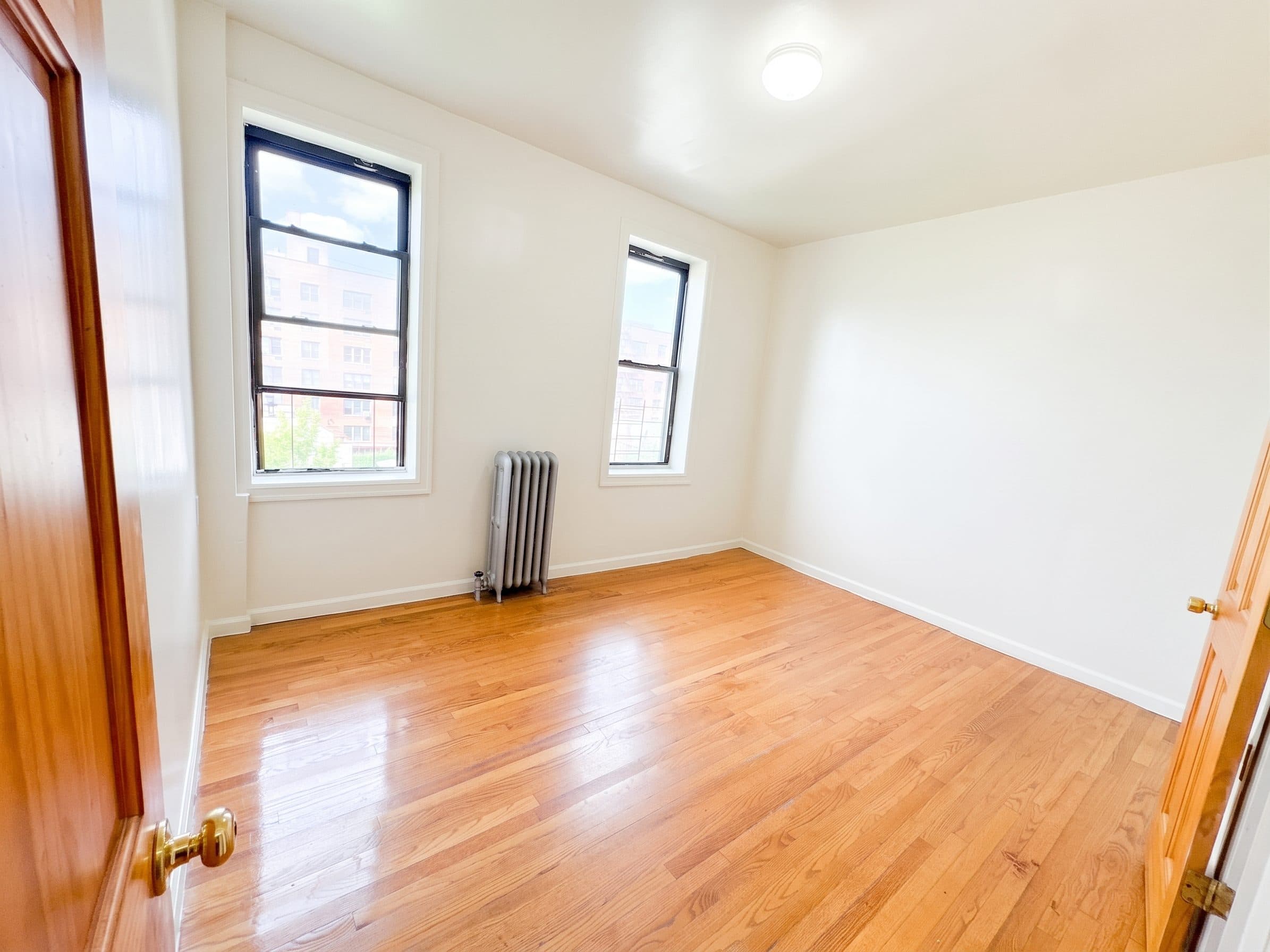 45 Bay 28th St, Apt 46