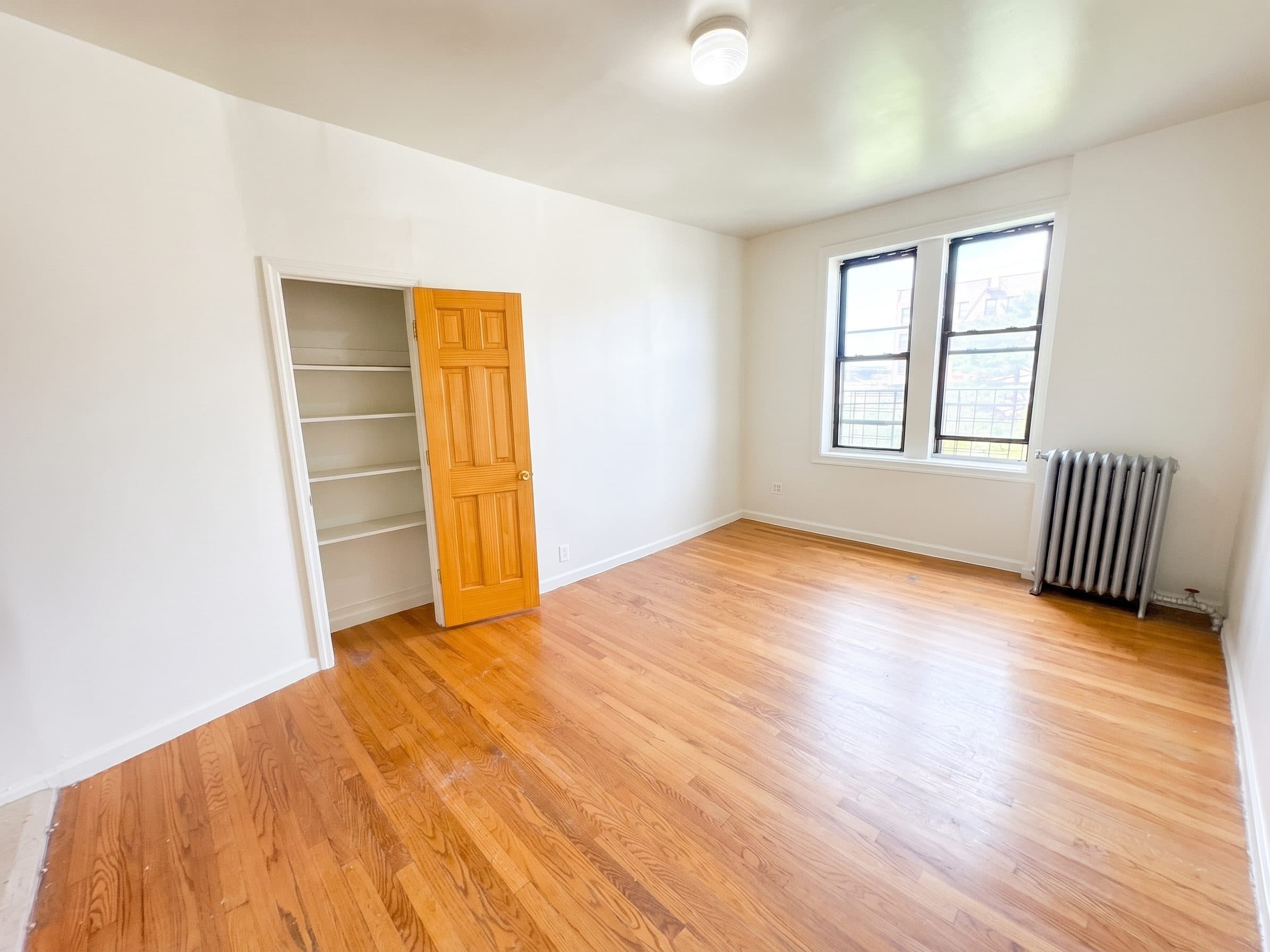 45 Bay 28th St, Apt 46