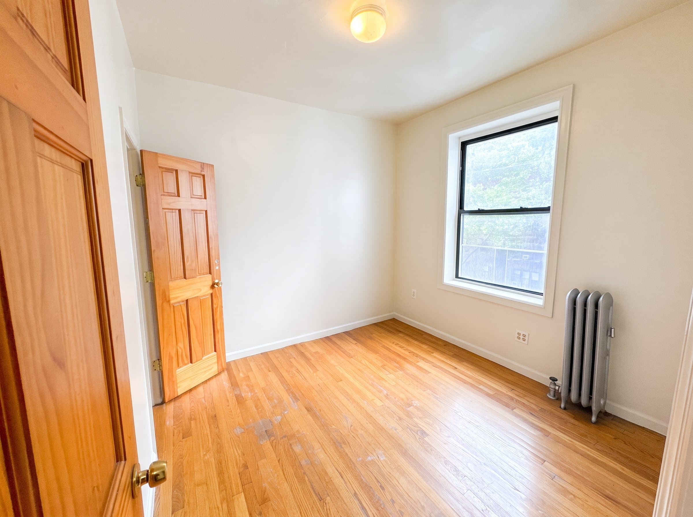 45 Bay 28th St, Apt 46