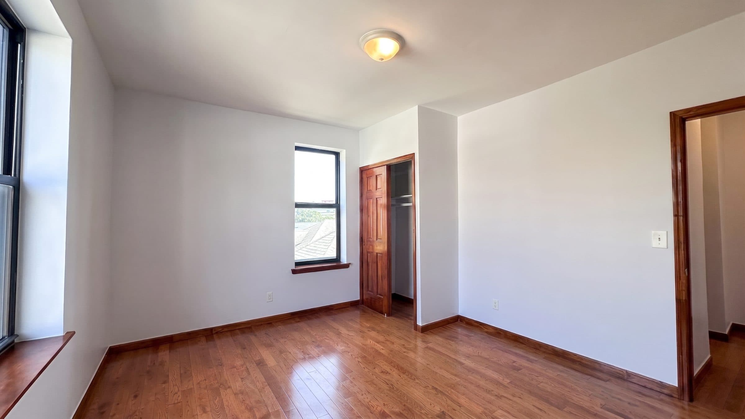 402 Marine Ave, Apt 3L