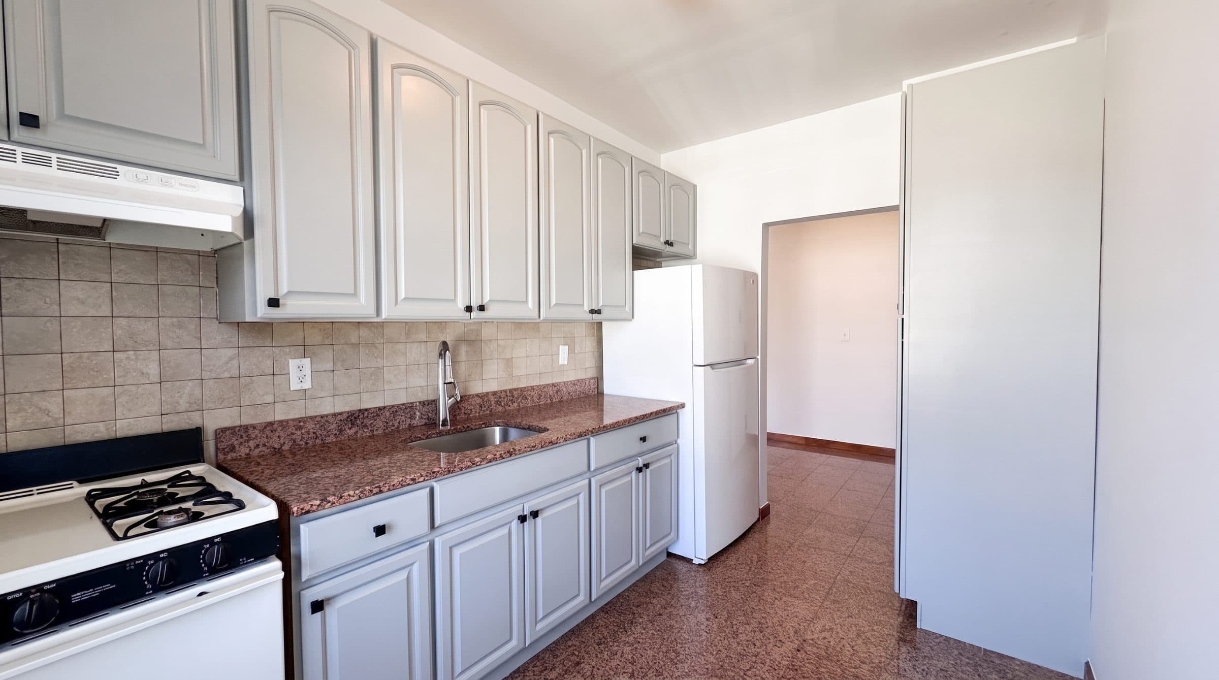 402 Marine Ave, Apt 3L