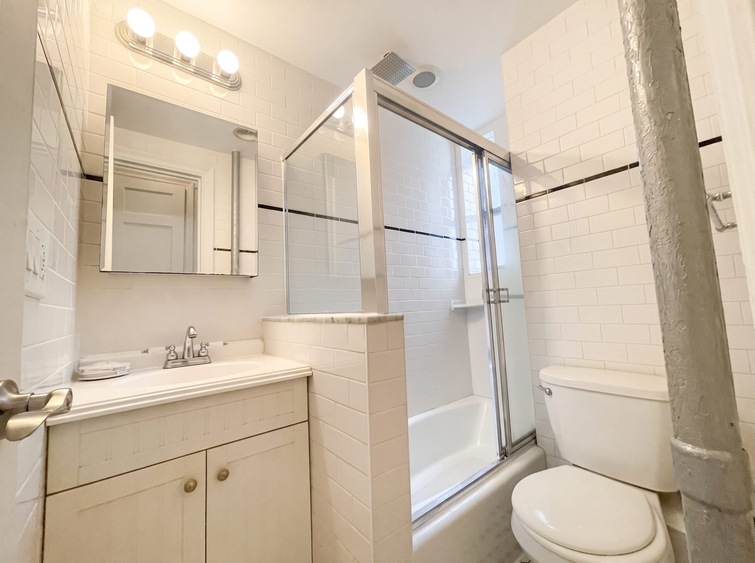 571 Ovington Ave, Apt 3