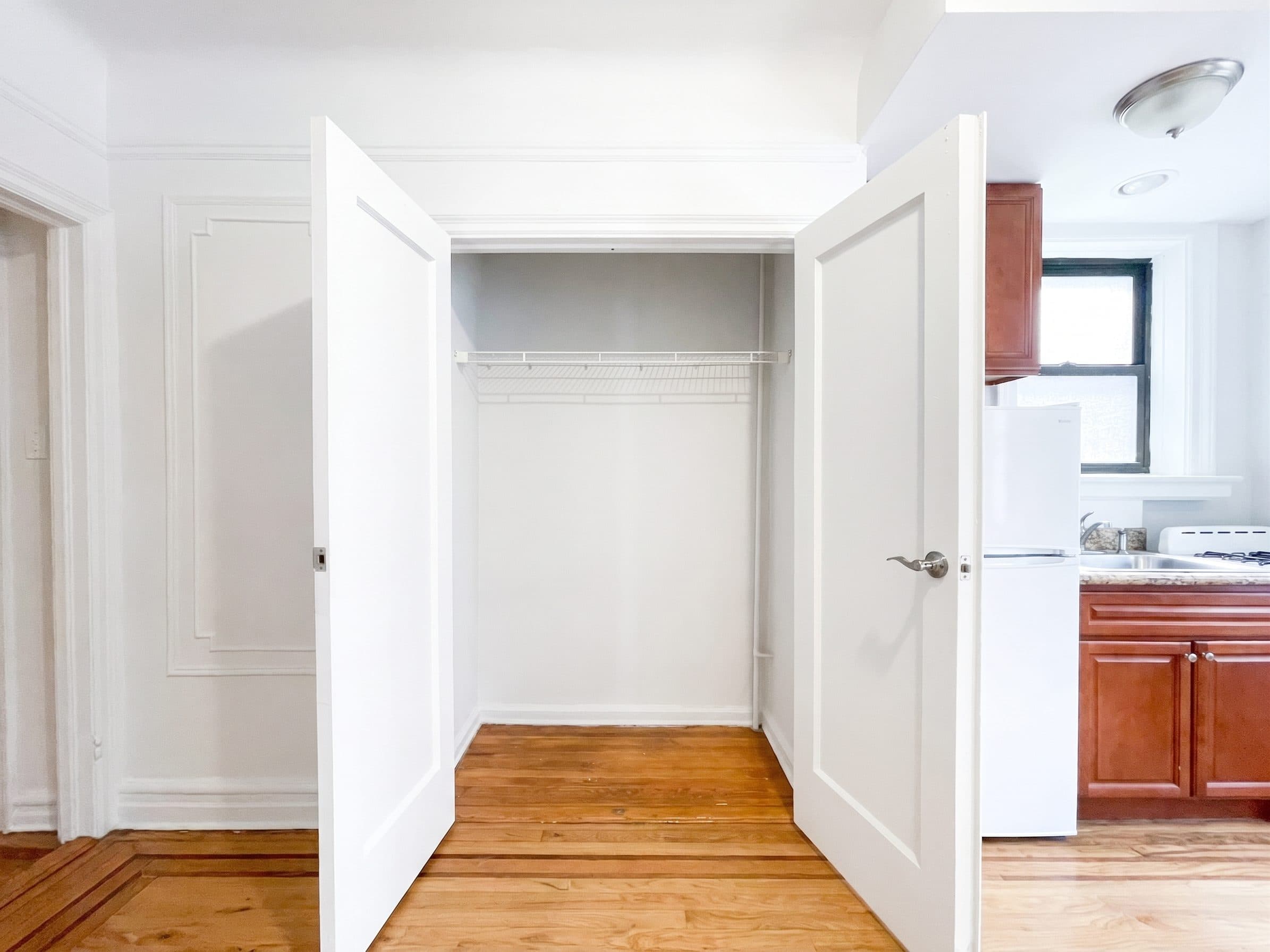 571 Ovington Ave, Apt 3