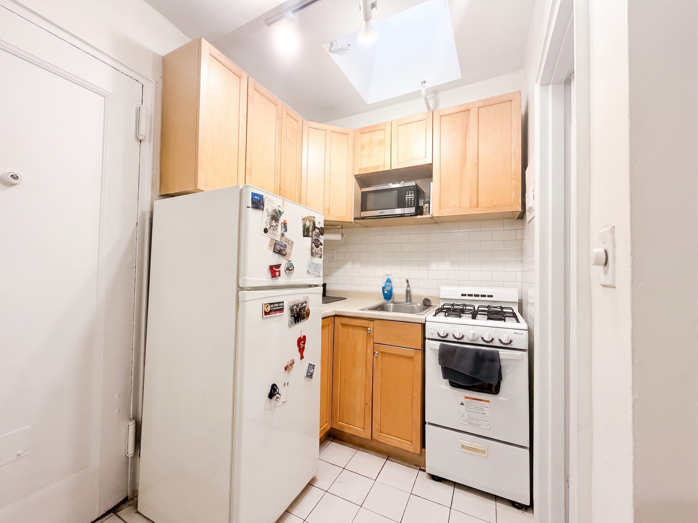 29 East 20th Street, Apt 4