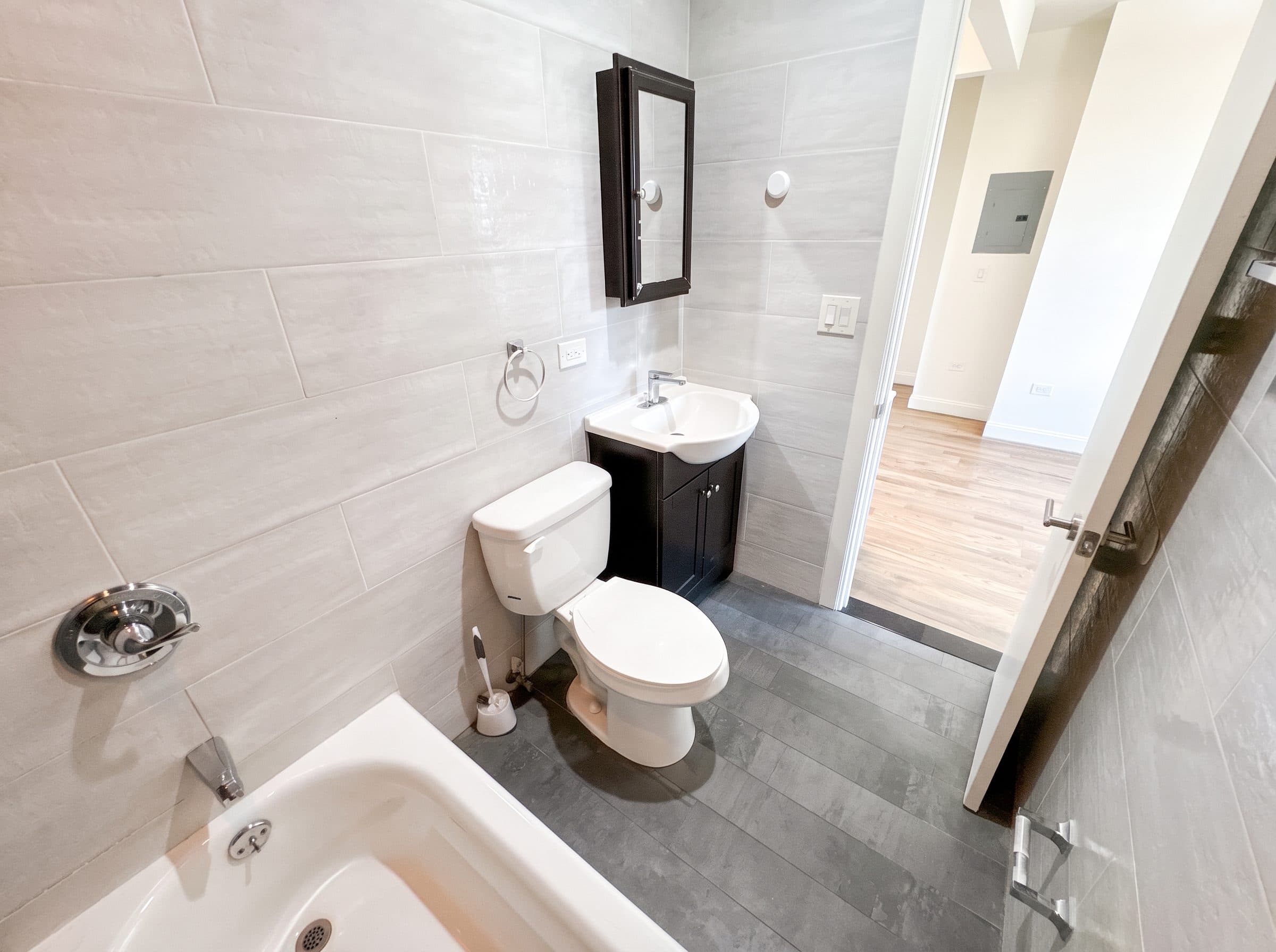 310 East 25th Street, Apt 54