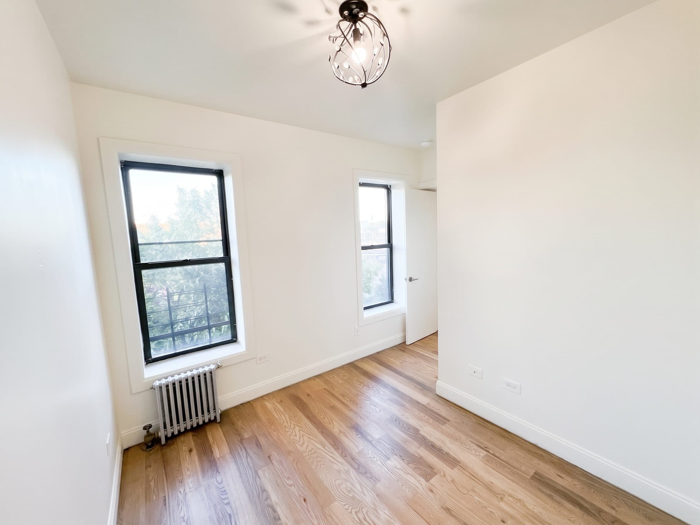 310 East 25th Street, Apt 54