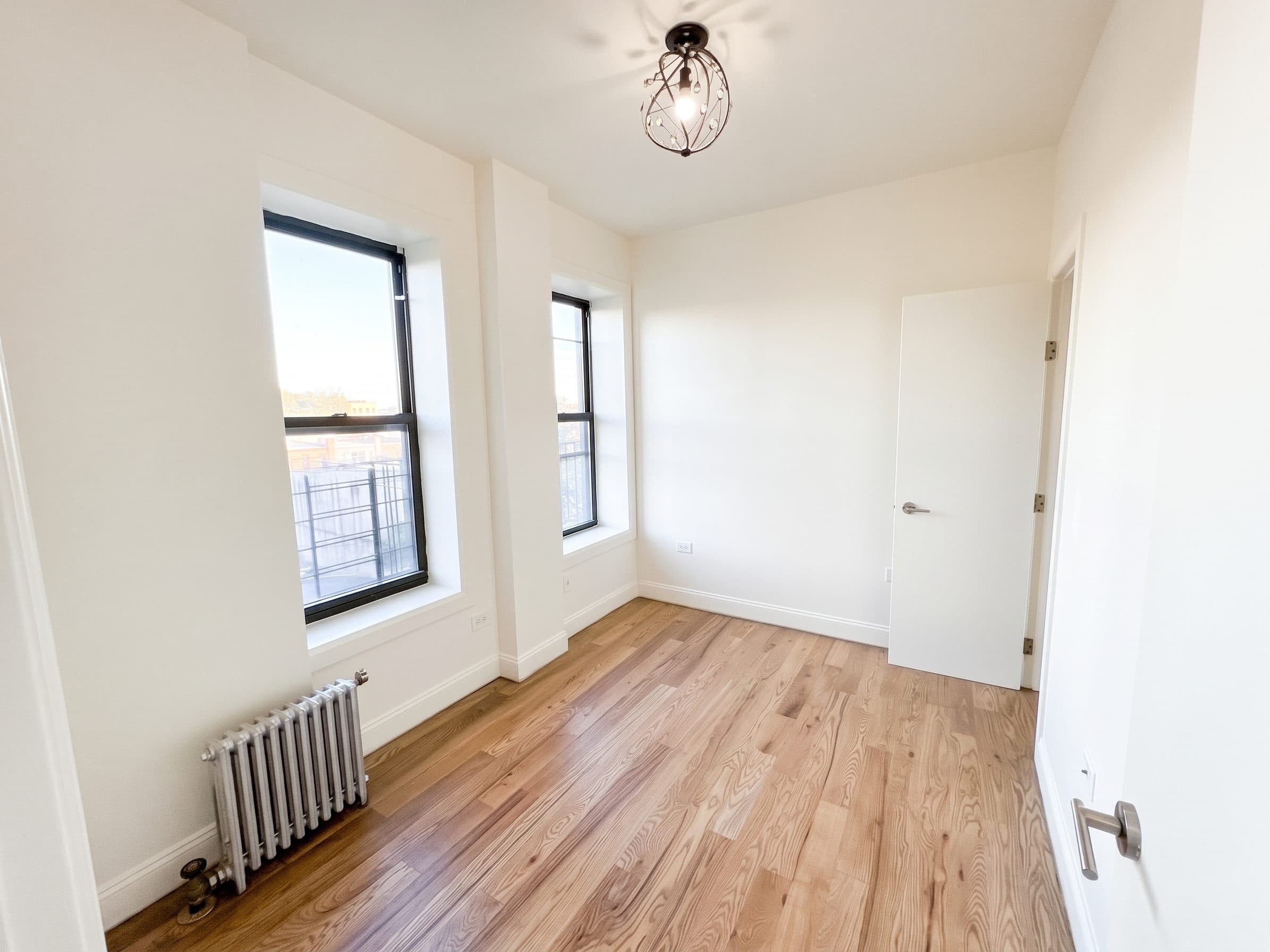 310 East 25th Street, Apt 54