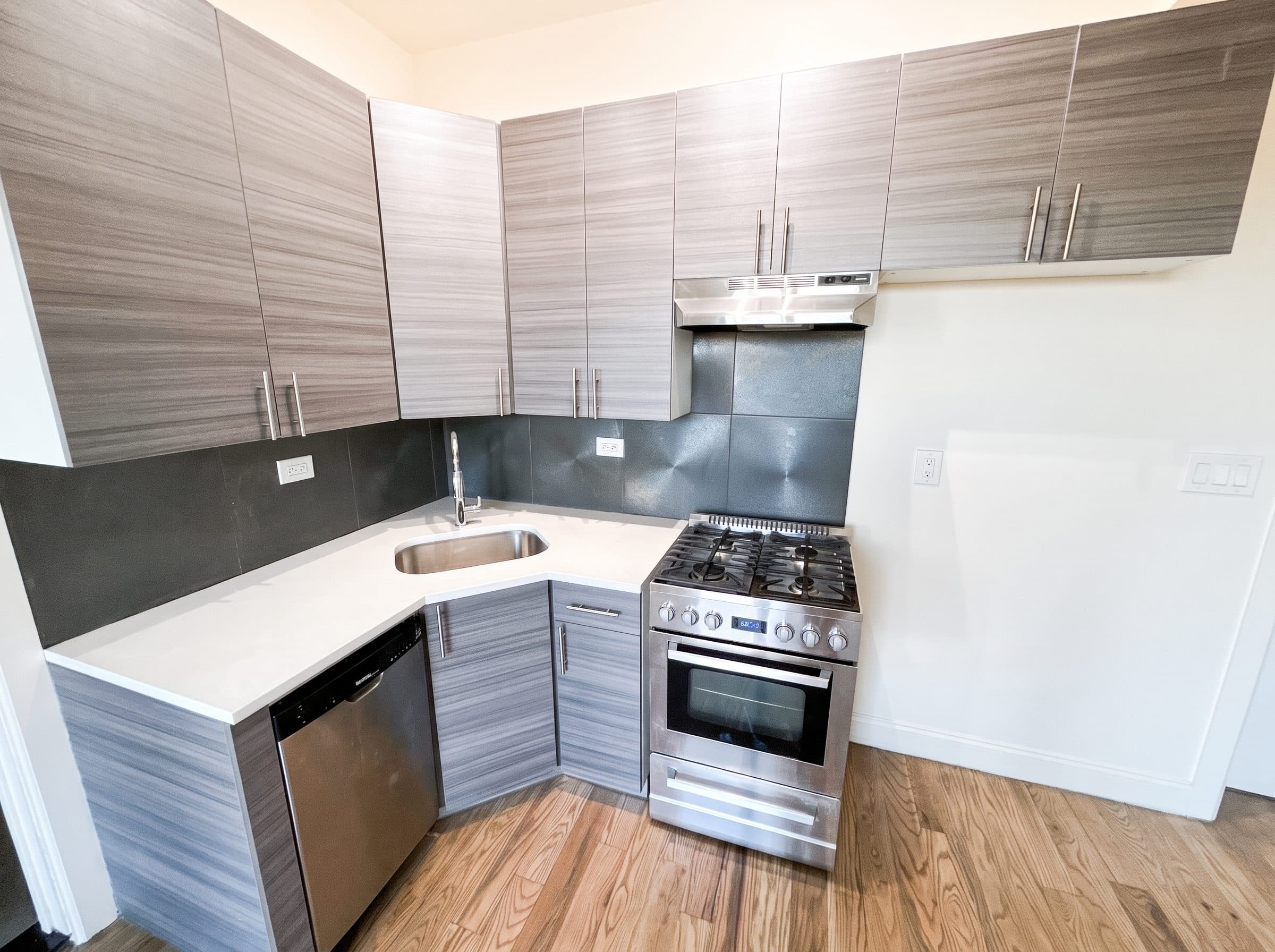 310 East 25th Street, Apt 54