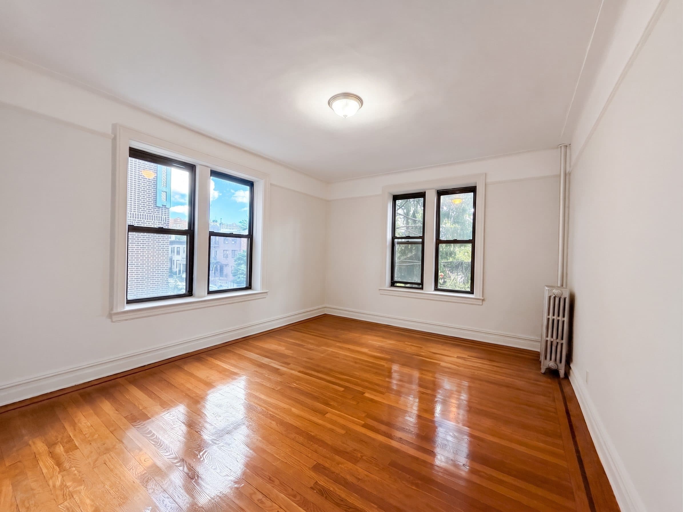 537 Ovington Ave, Apt 24