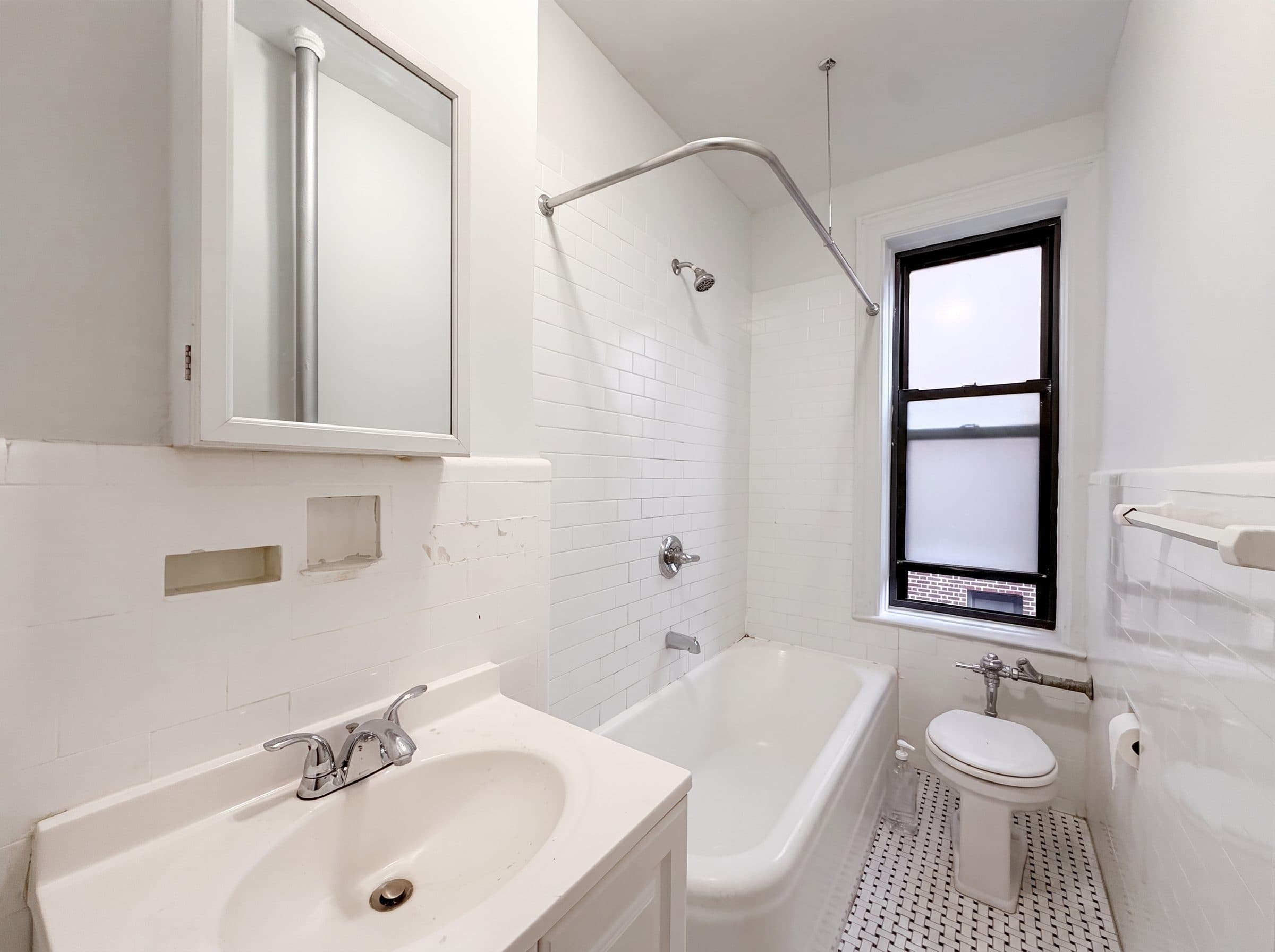 537 Ovington Ave, Apt 24