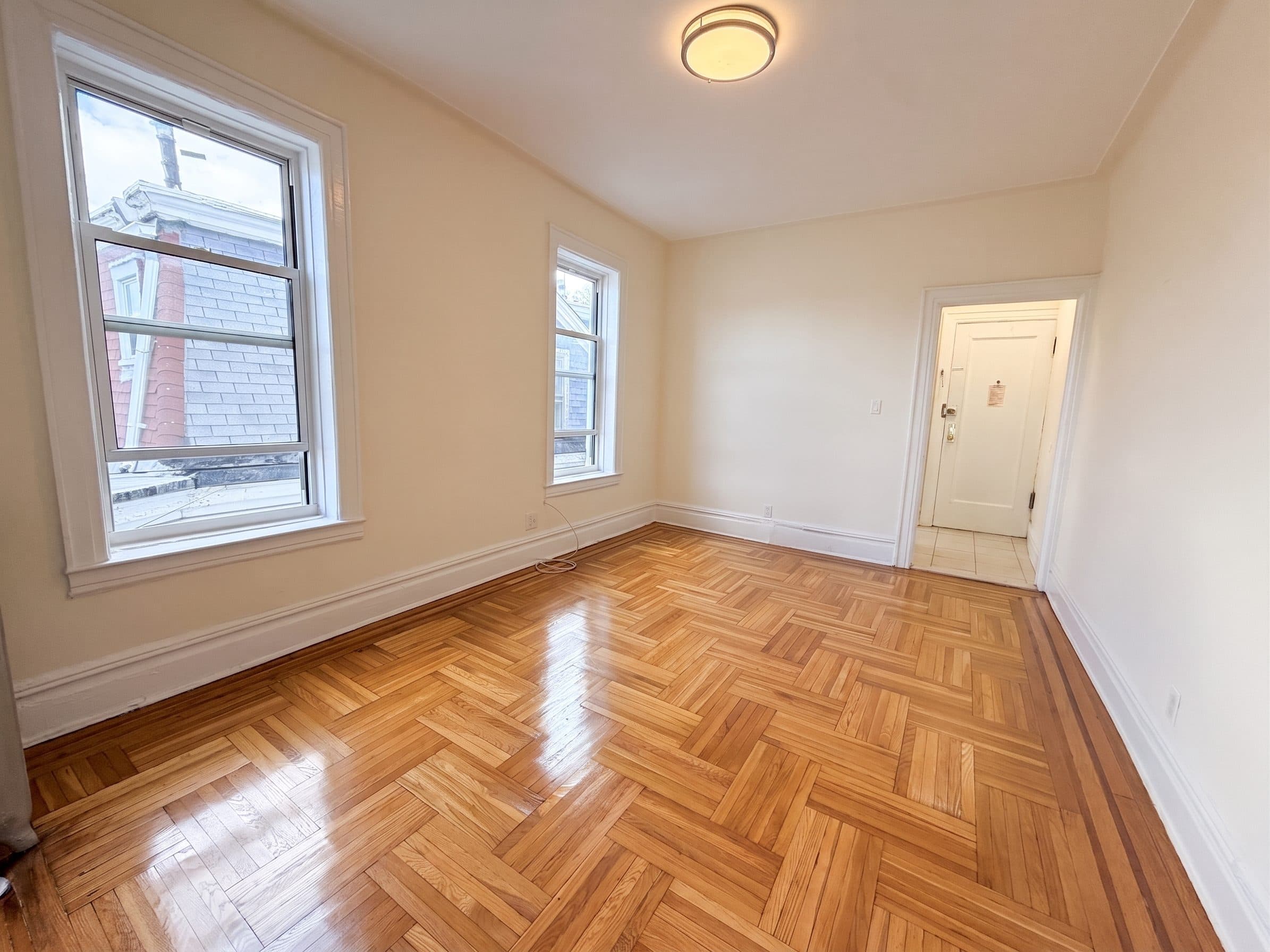 2066 East 15th Street, Apt 35