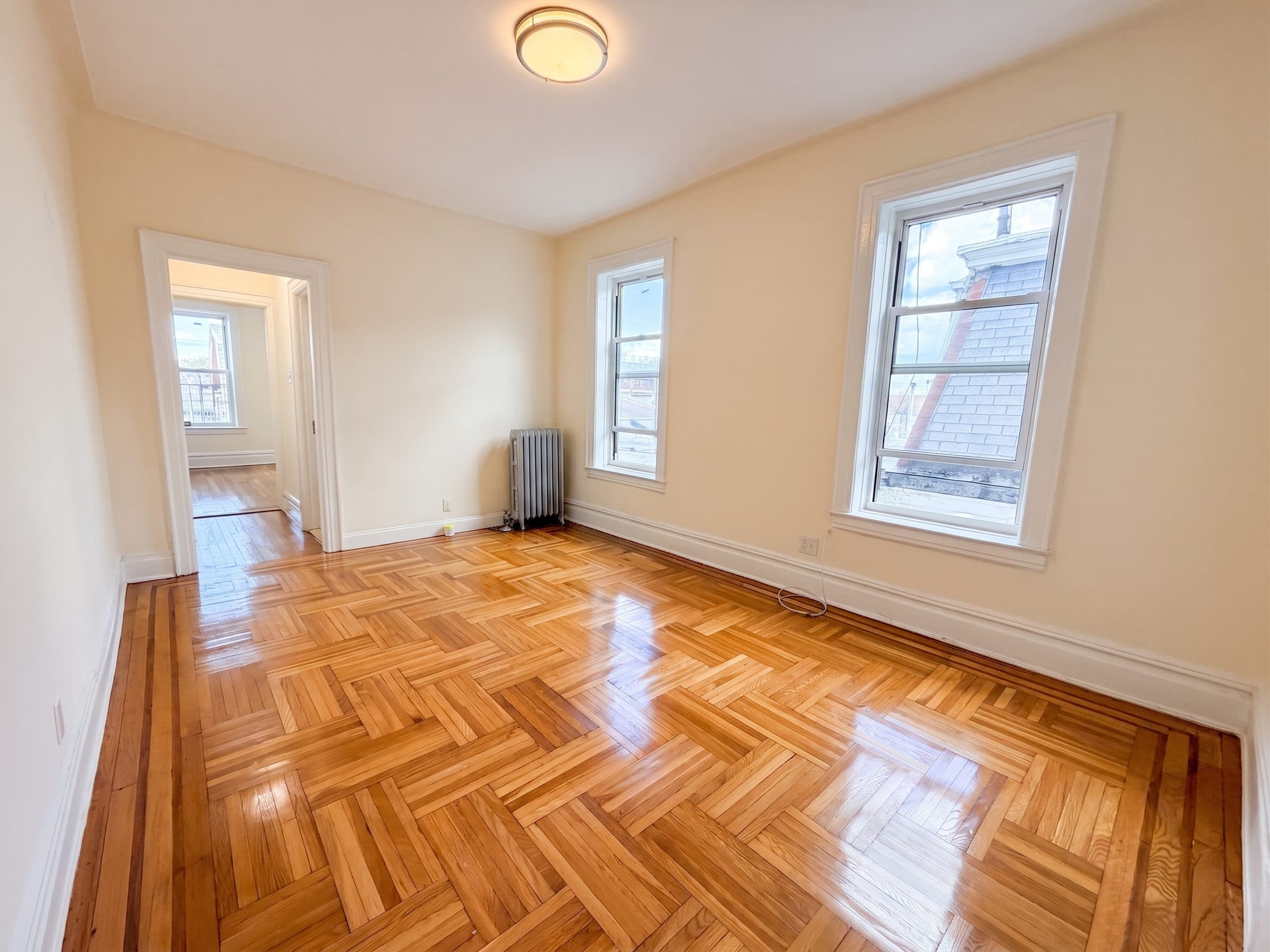 2066 East 15th Street, Apt 35