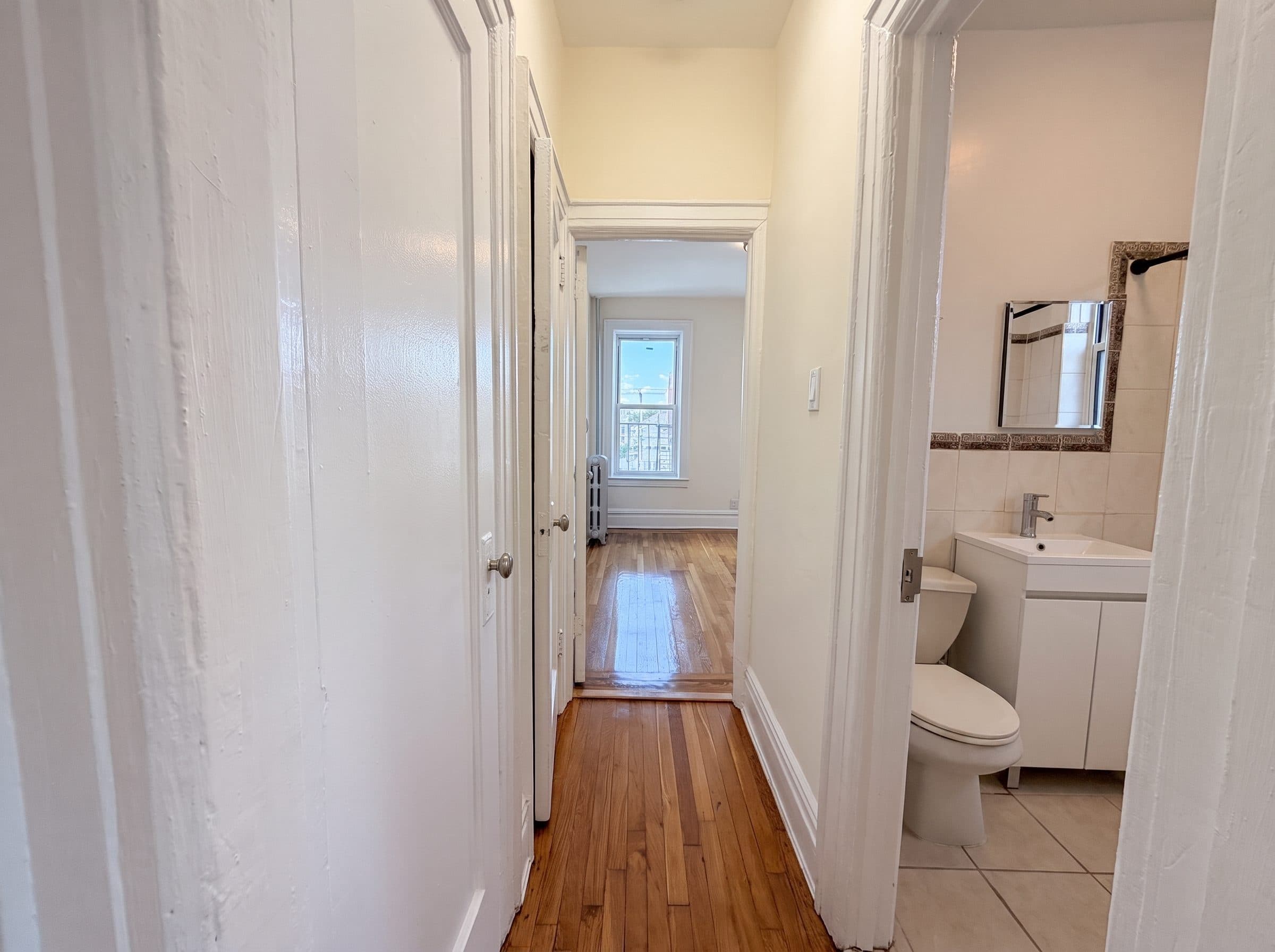 2066 East 15th Street, Apt 35