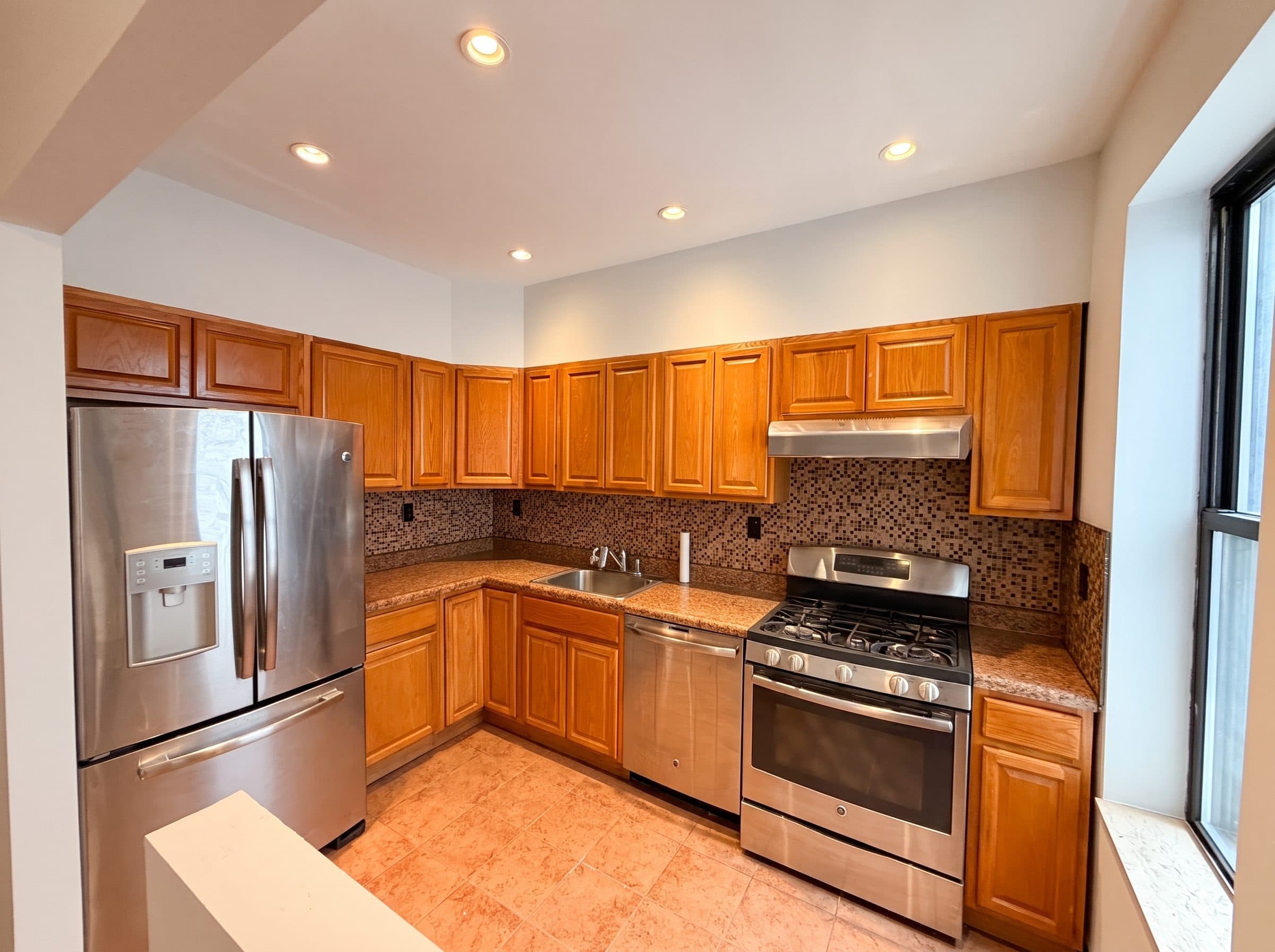 226 97th St, Apt 15