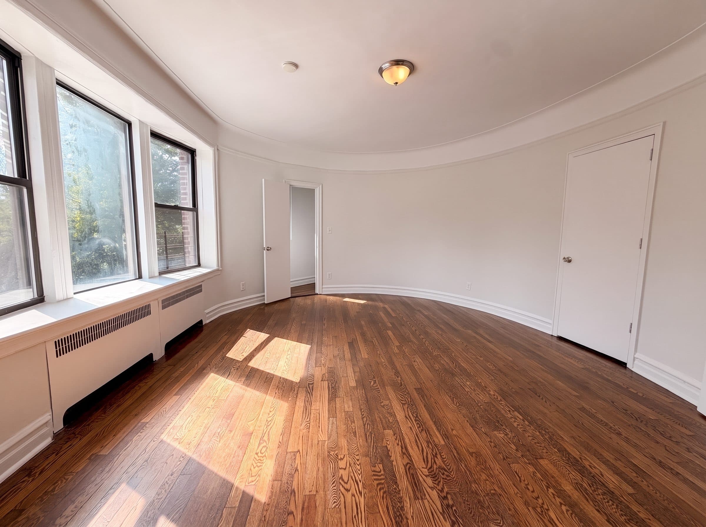 9747 Shore Rd, Apt 20