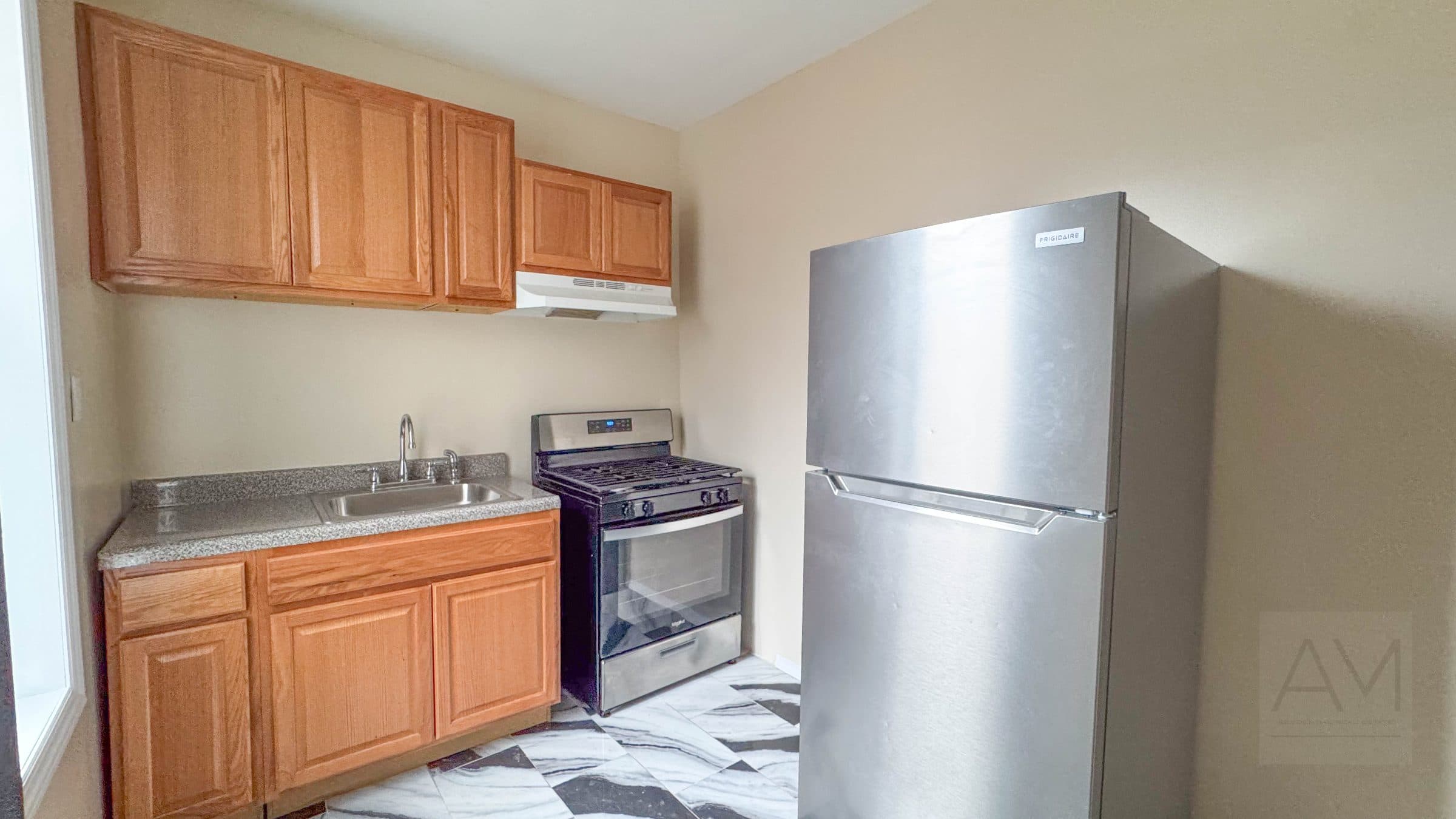2430 63rd St, Apt 23