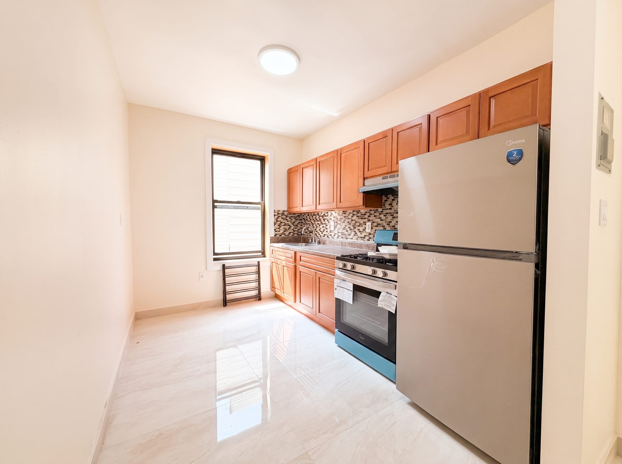1602 East 43rd Street, Apt 24
