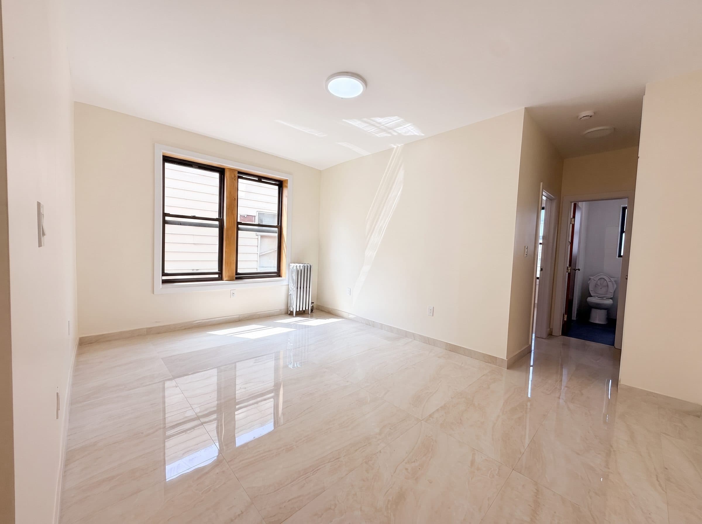 1602 East 43rd Street, Apt 24