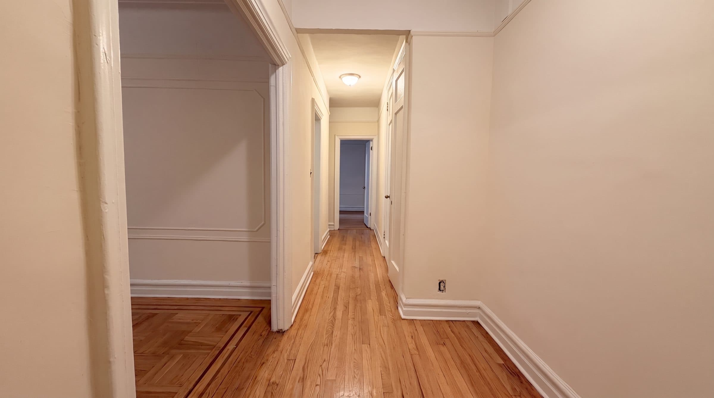 2126 Benson Ave, Apt 23